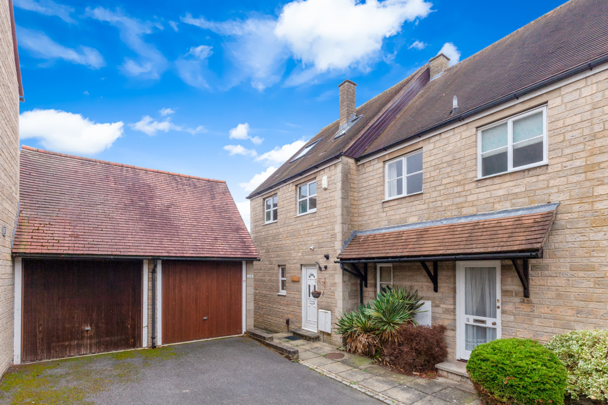 Lewin Close