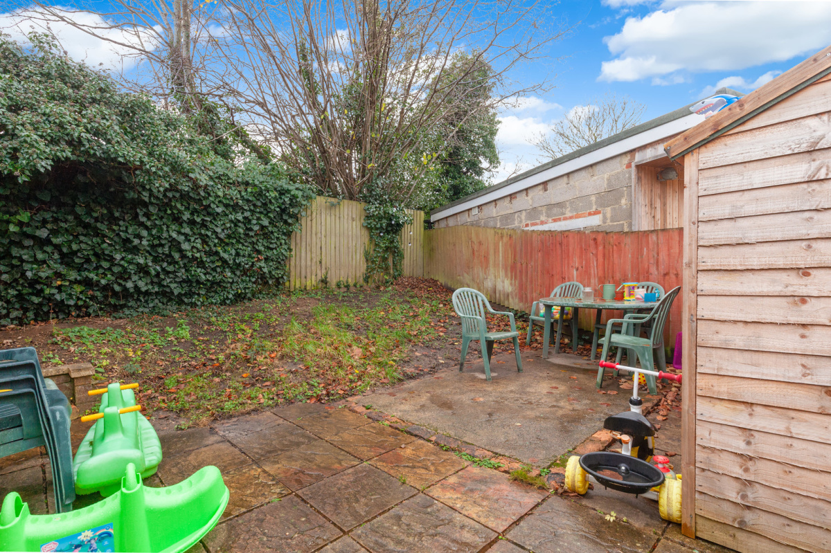 Westbury Crescent