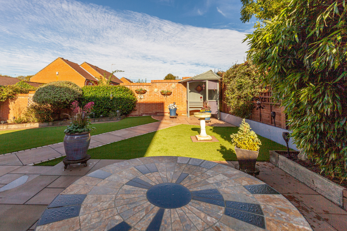 Broadhurst Gardens