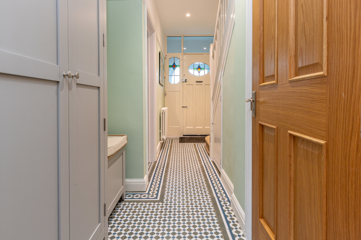 Westbury Crescent
