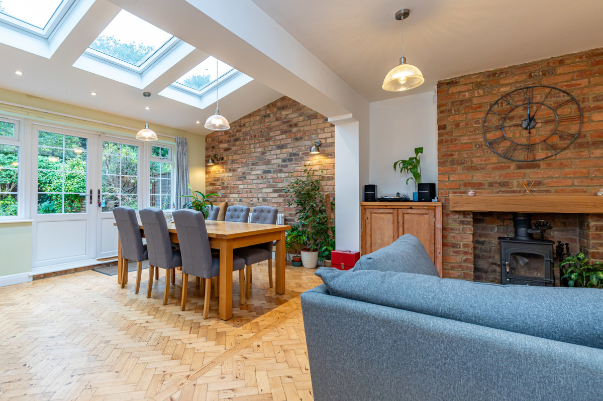 Westbury Crescent