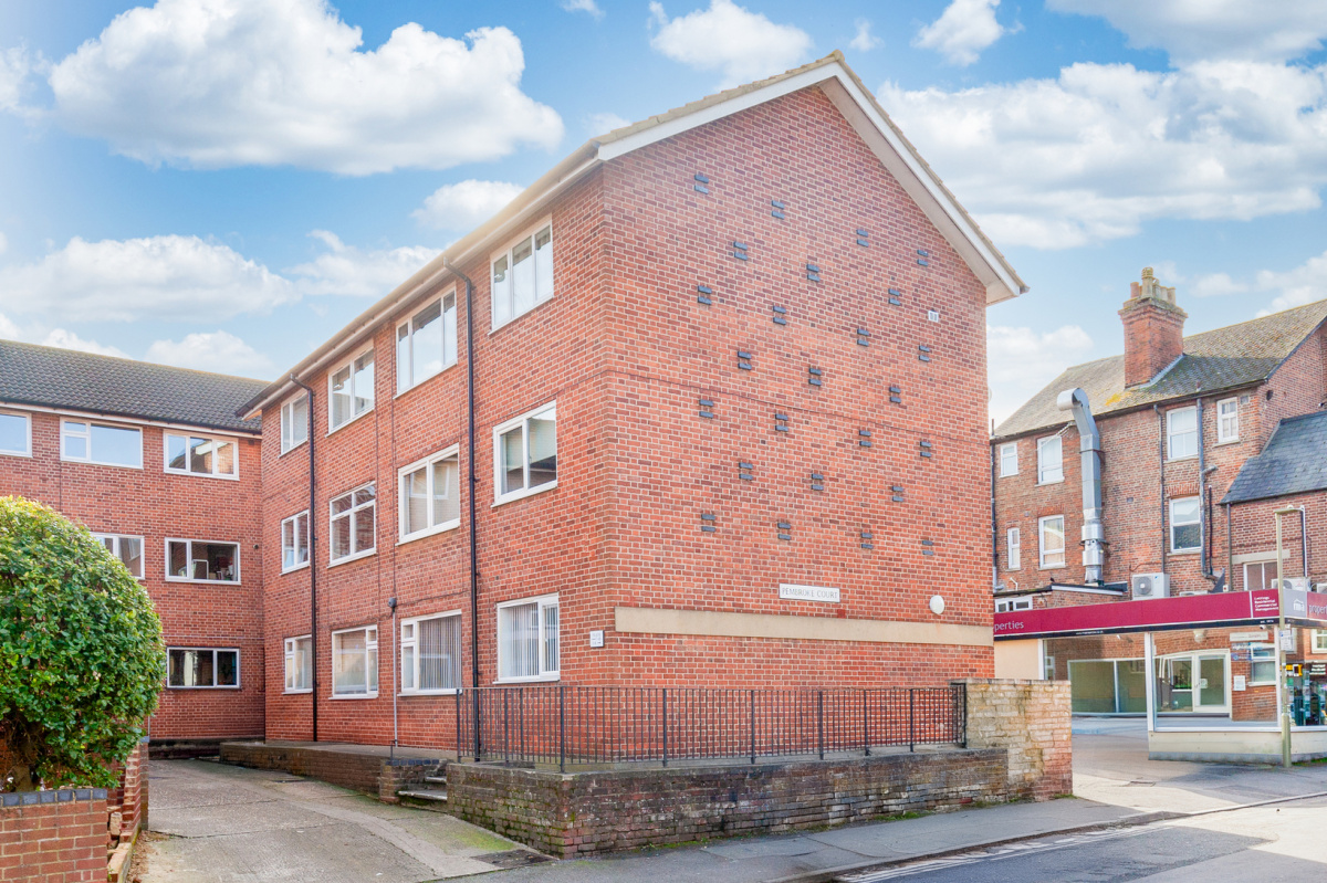 Pembroke Court