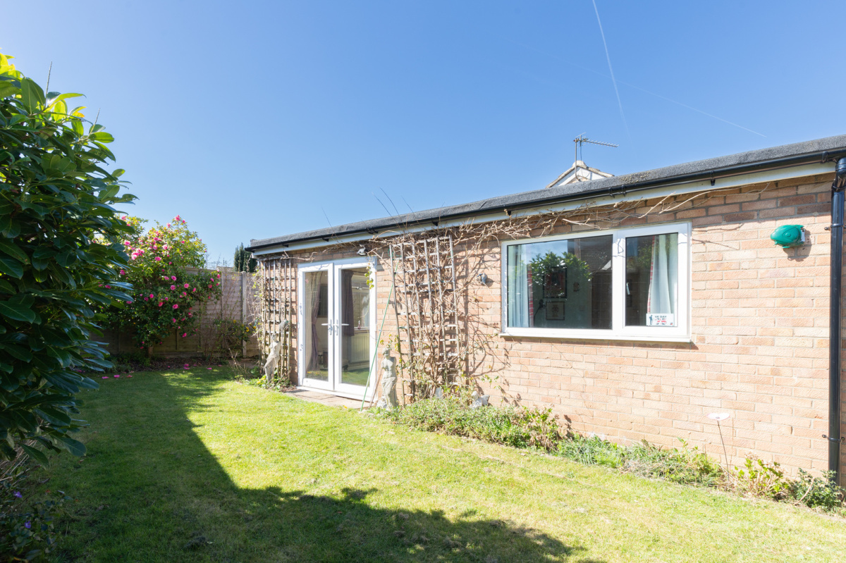 Liddiard Close