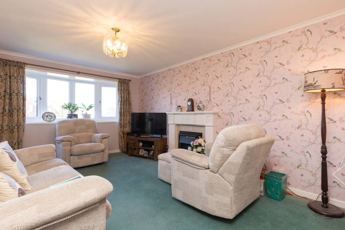 Liddiard Close