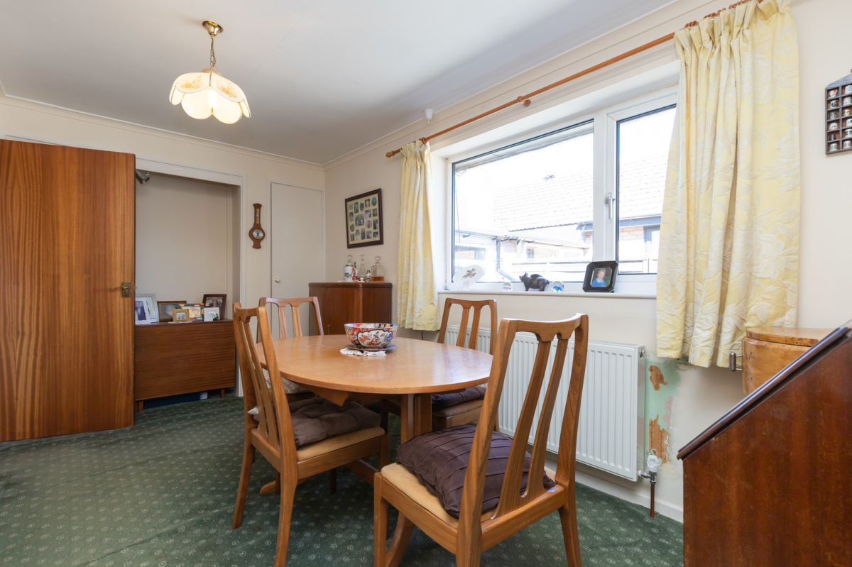 Liddiard Close