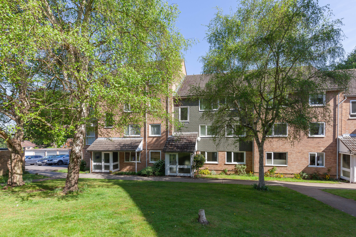 Beauchamp Place