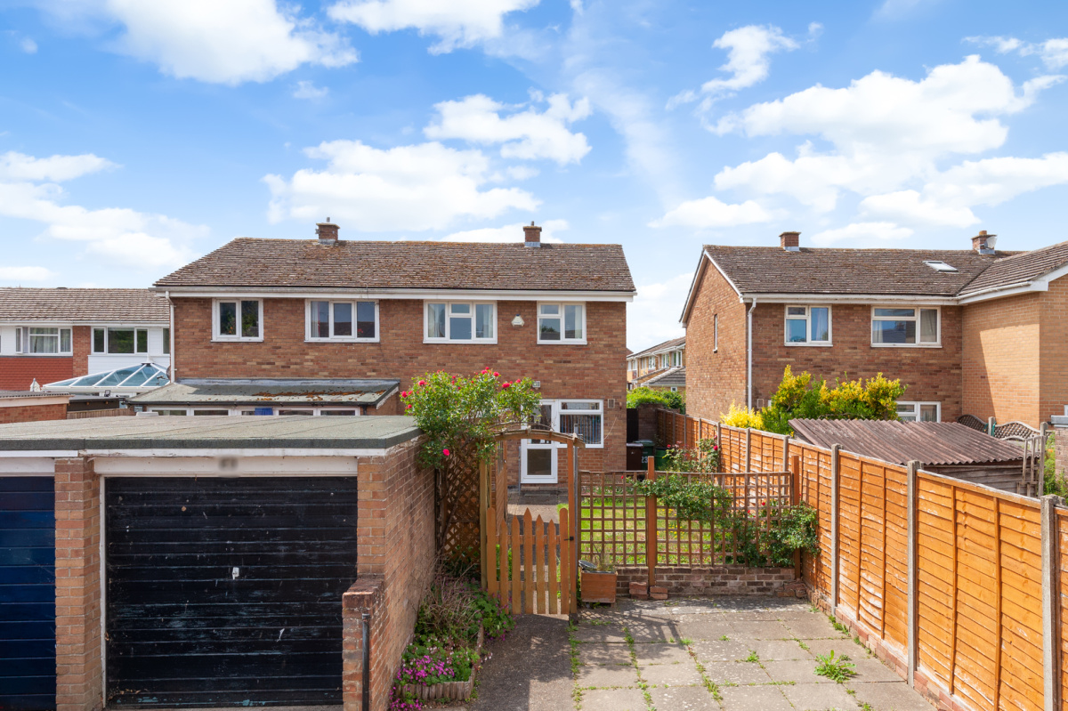 Windrush Road