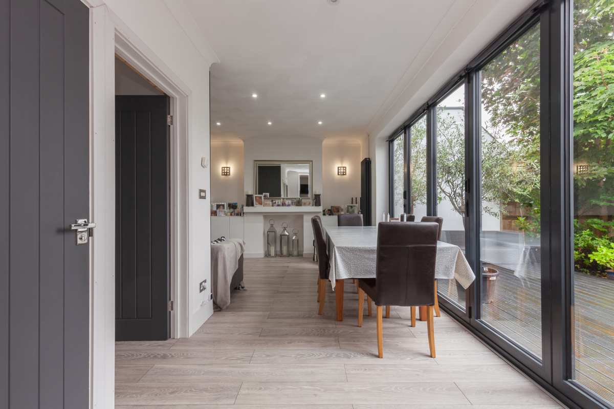 Westbury Crescent