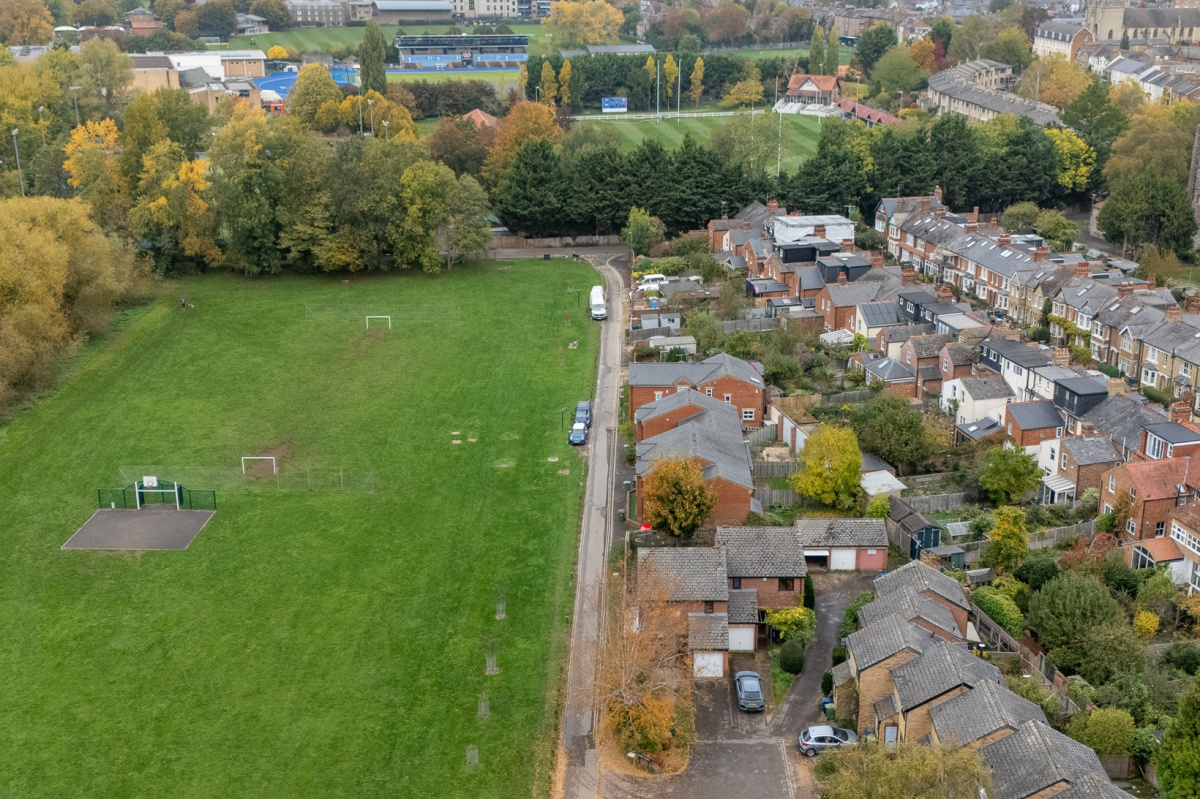 Eyot Place