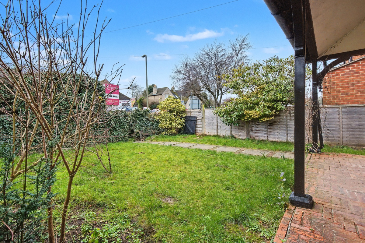 Henley Road
