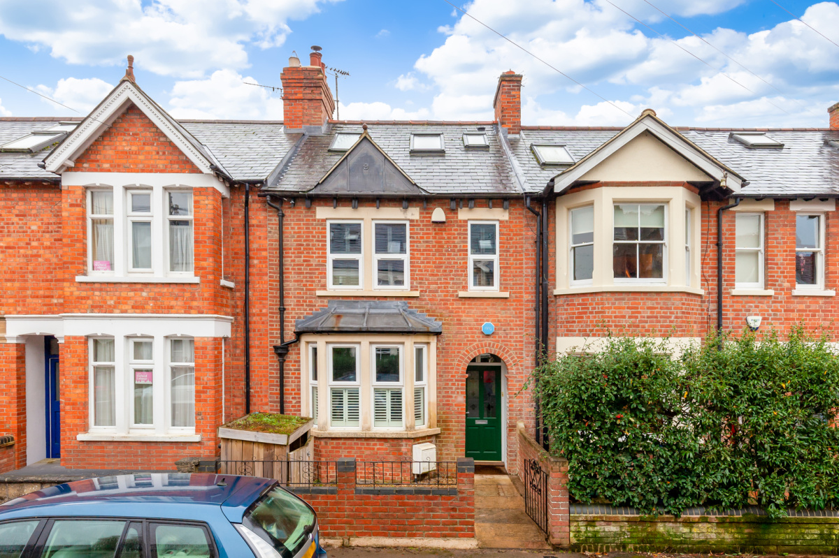 Fairacres Road