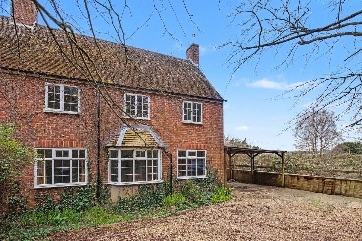 2 Lower Farm Cottage