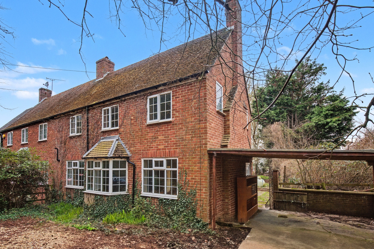 2 Lower Farm Cottage