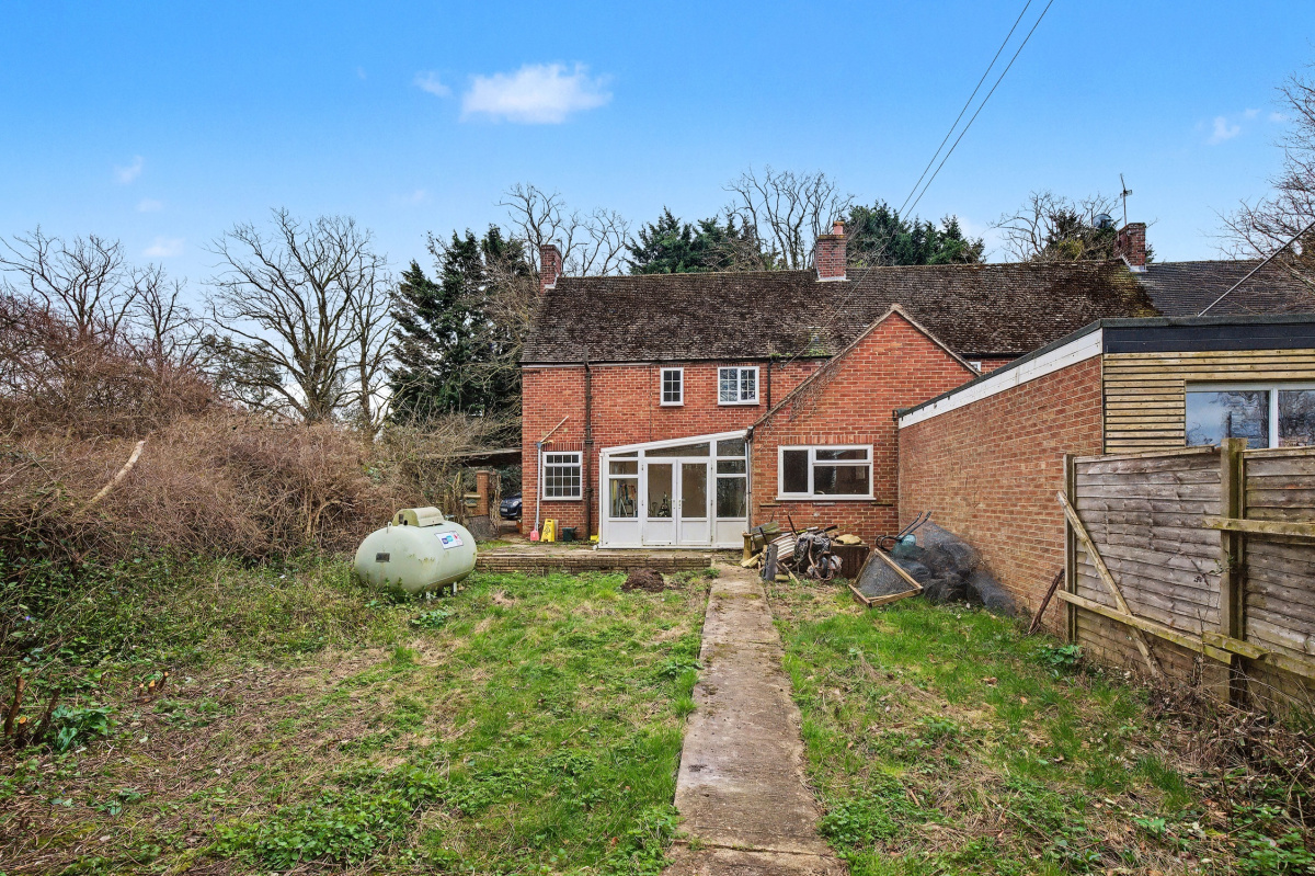 2 Lower Farm Cottage