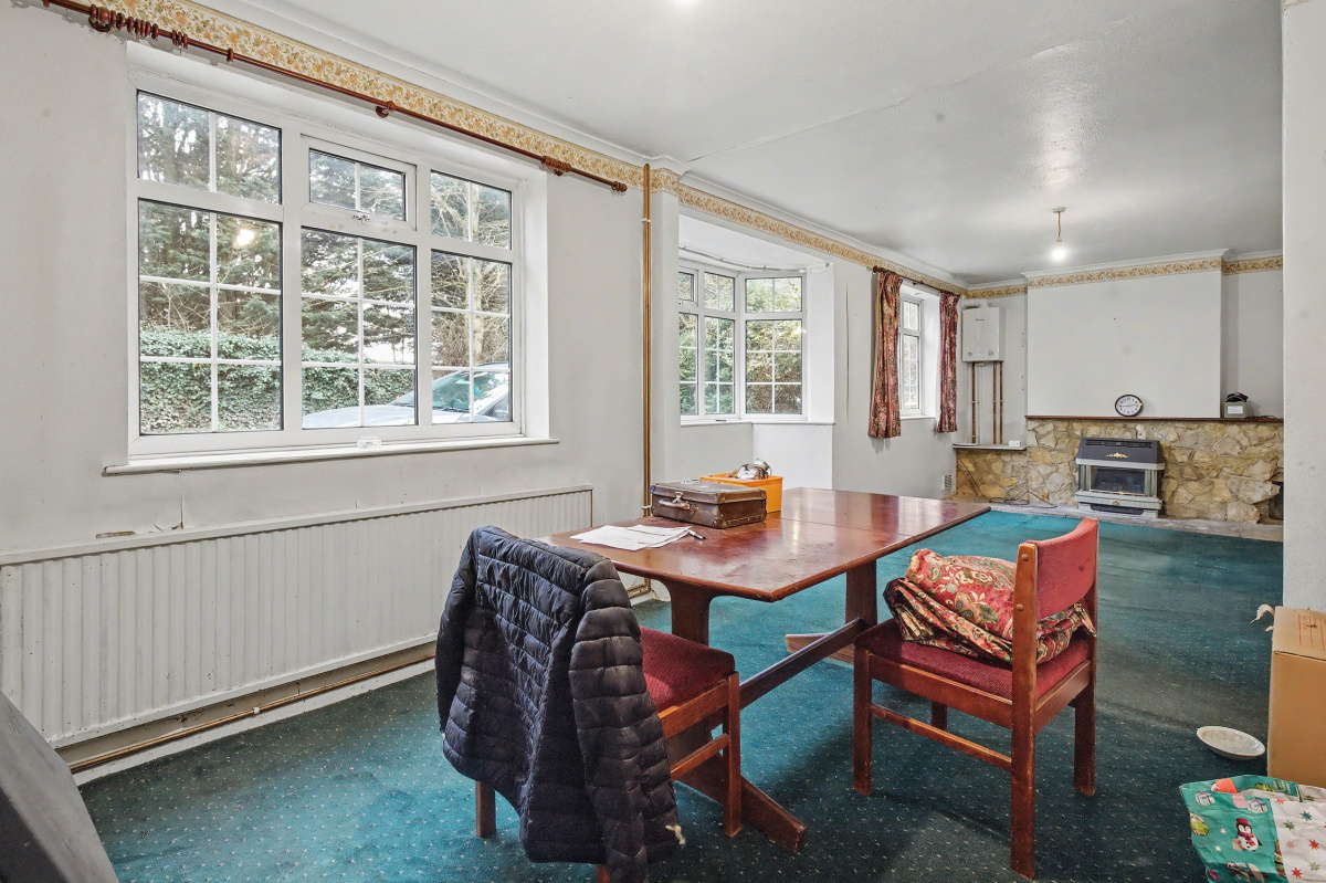 2 Lower Farm Cottage