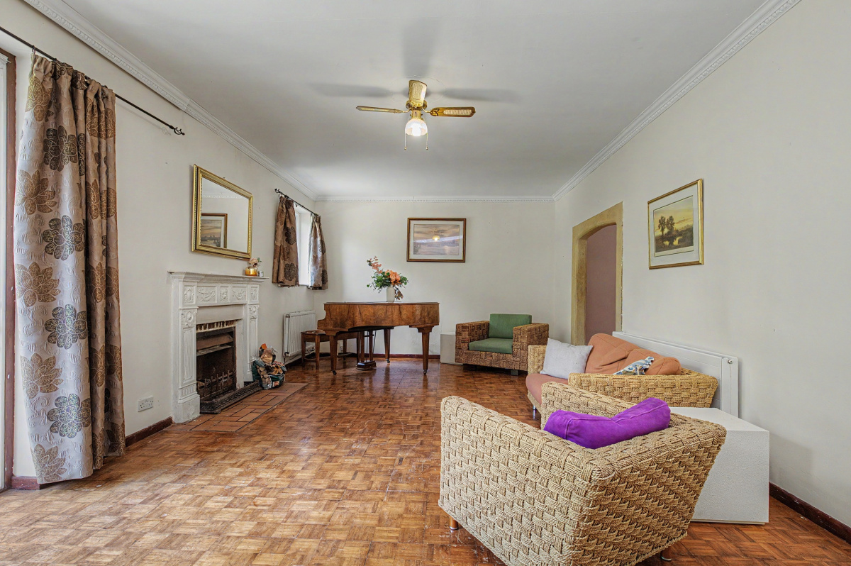 115A Cumnor Hill
