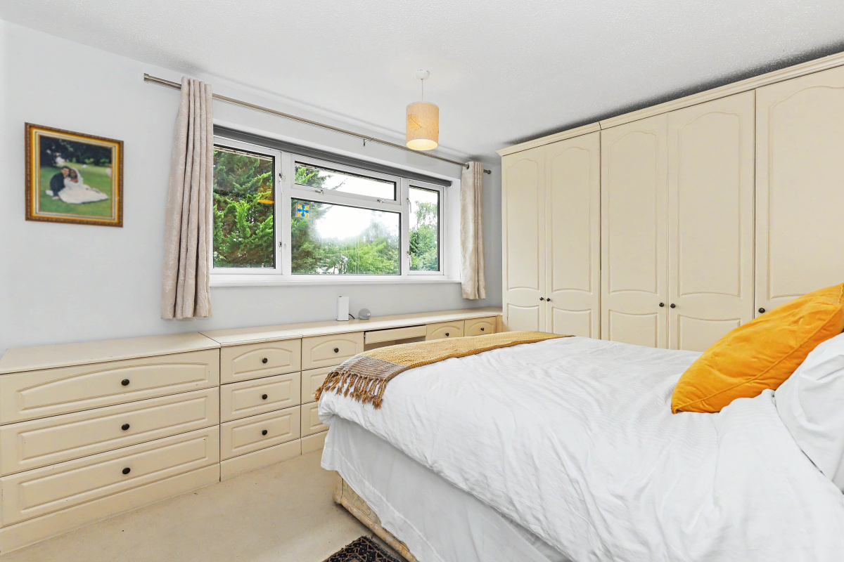 Fir Tree Close