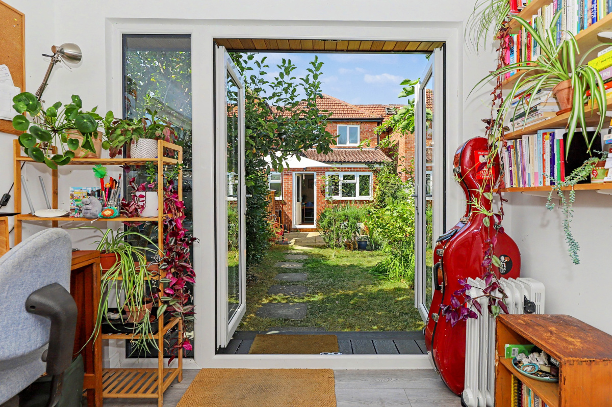 Littlehay Road