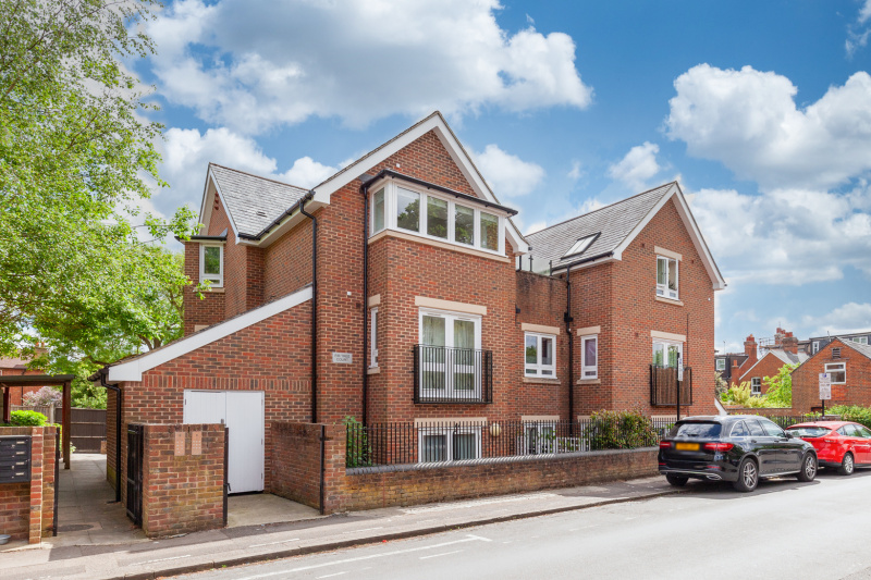Flat, Daubeny Road, Iffley Fields, OX4 1TA
