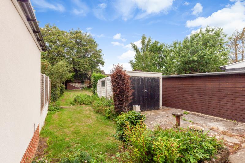 Campbell Road, Florence Park, OX4 3NX