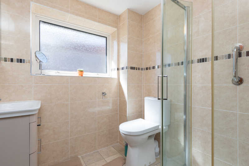 Liddiard Close, Kennington, OX1 5RY