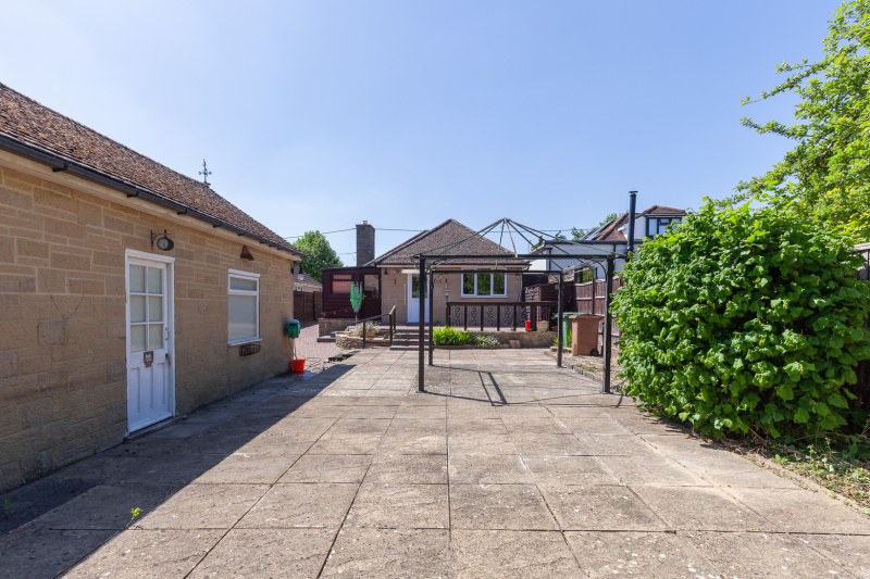 The Avenue, Kennington, OX1 5RN