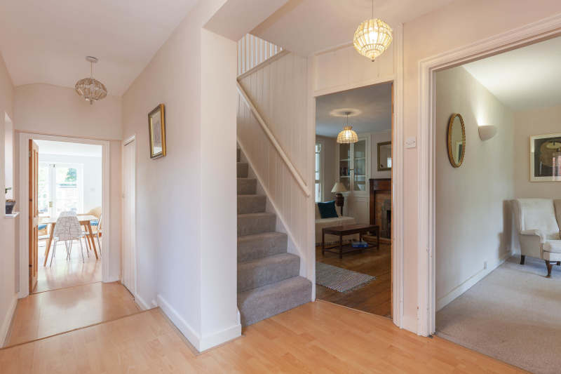 Henley Road, Sandford-on-Thames, OX4 4YW