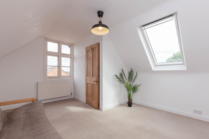 Henley Road, Sandford-on-Thames, OX4 4YW