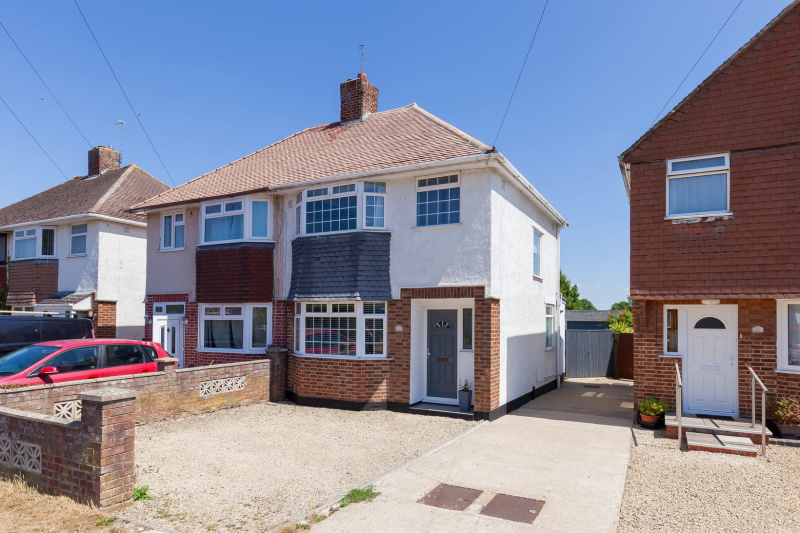 Herschel Crescent, Oxford, OX4 3TY