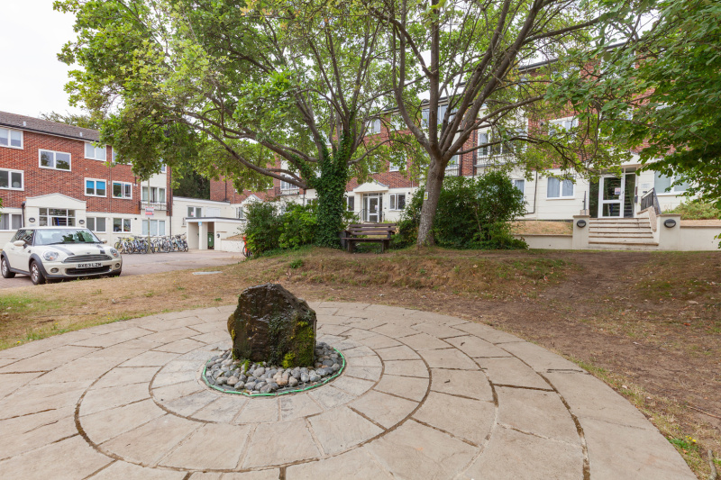 Lizmans Court, Temple Cowley, OX4 2HF