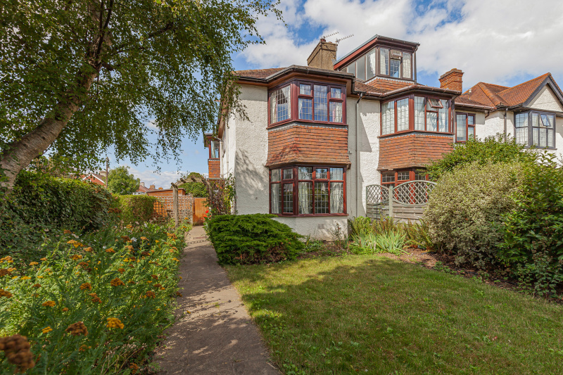 Iffley Road, Oxford, OX4 4AT