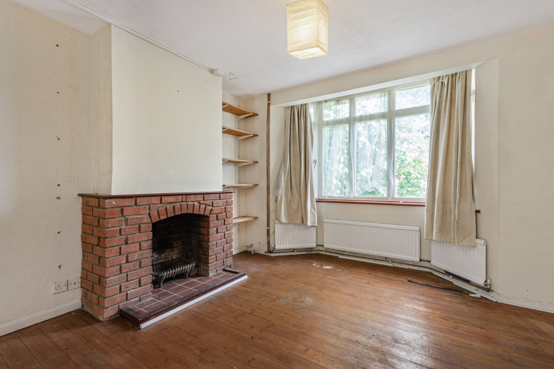 Cricket Road, Oxford, OX4 3DL