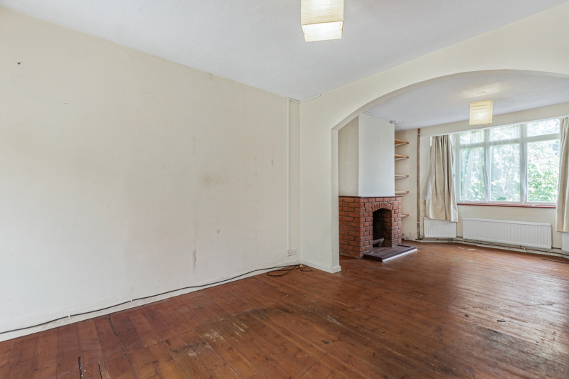 Cricket Road, Oxford, OX4 3DL