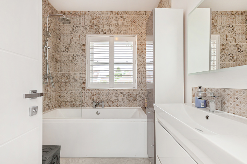 Blenheim Drive, North Oxford, OX2 8DJ