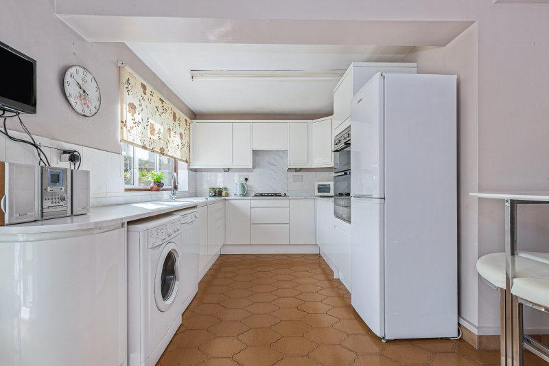 Iffley Road, Oxford, OX4 4AG