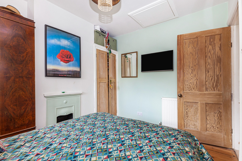 Swinburne Road, Oxford, OX4 4BG