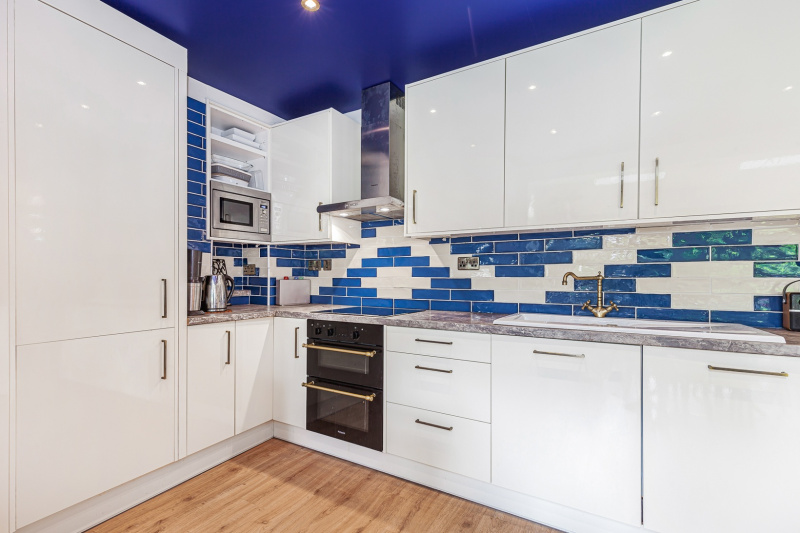 Swinburne Road, Oxford, OX4 4BG