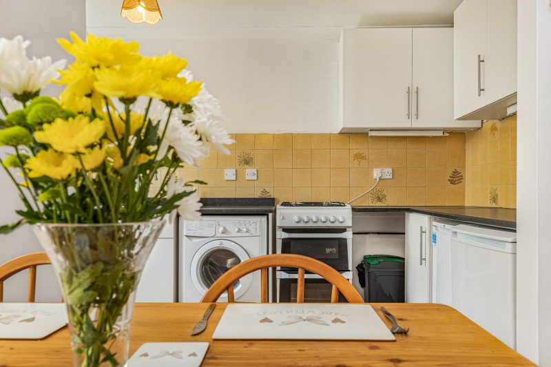 Alice Smith Square, Oxford, OX4 4NG