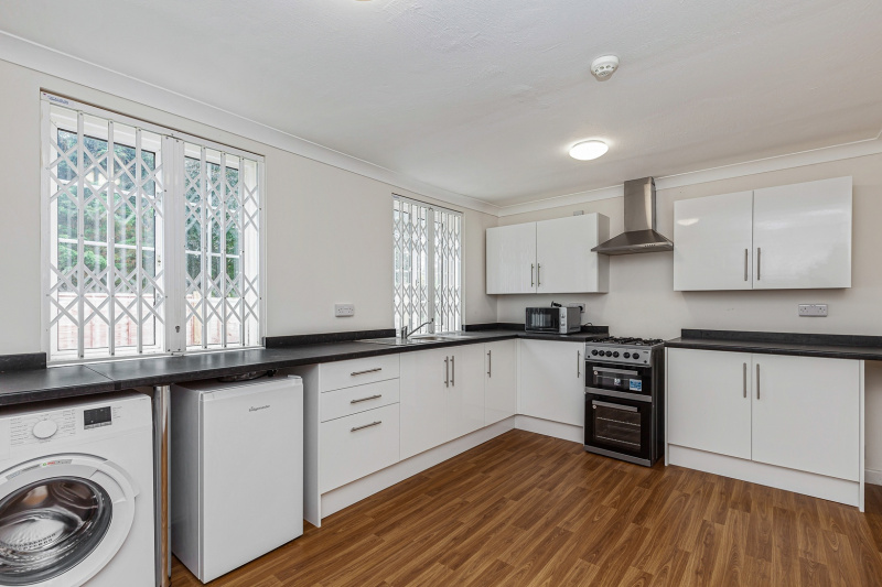 The Lodge, Bayswater Road, Headington, OX3 9RZ