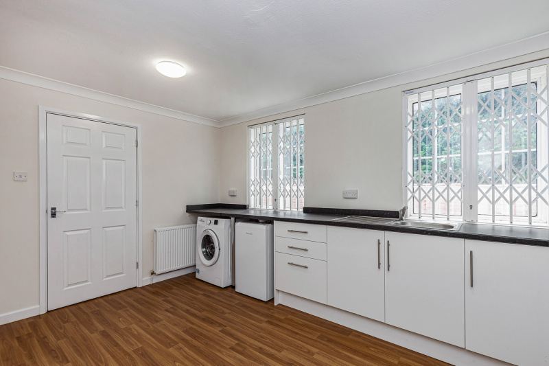 The Lodge, Bayswater Road, Headington, OX3 9RZ