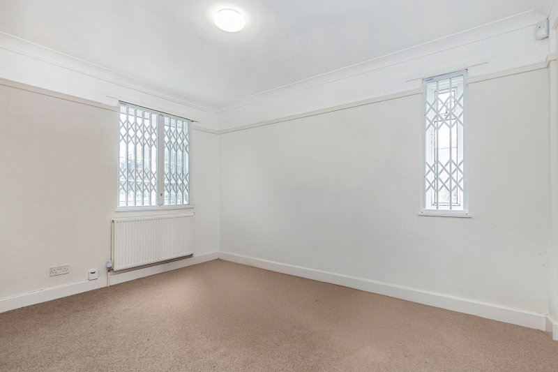 The Lodge, Bayswater Road, Headington, OX3 9RZ