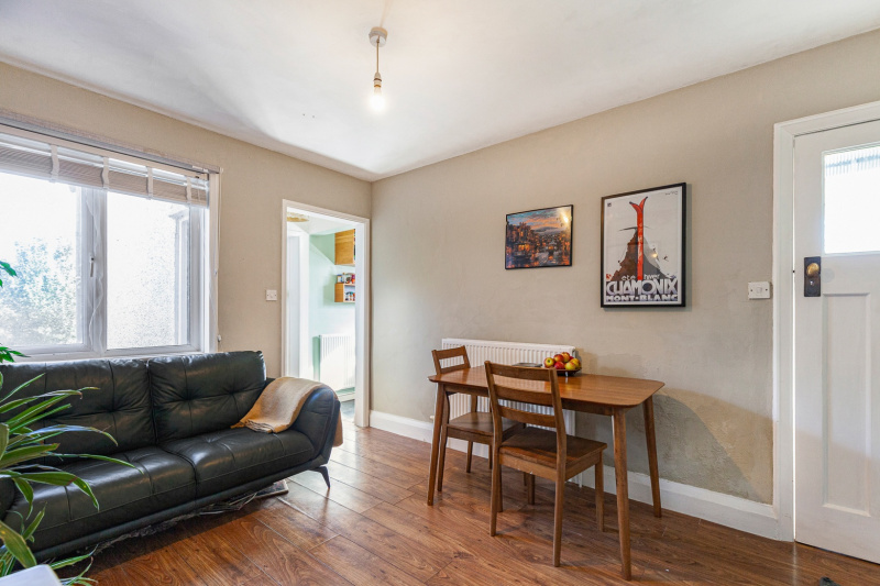 Cavell Road, Oxford, OX4 4AS