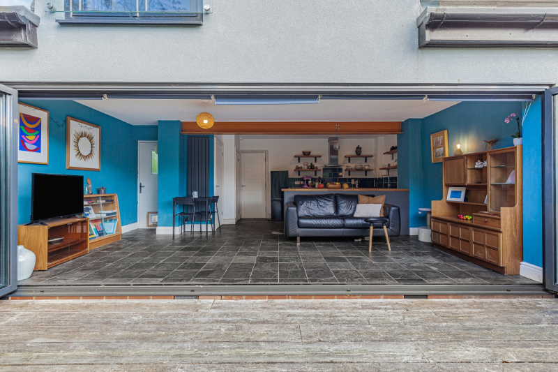 Campbell Road, Florence Park, OX4 3NS