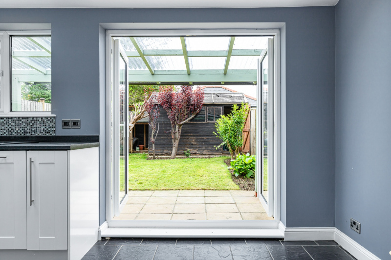 Cricket Road, East Oxford, OX4 3DG