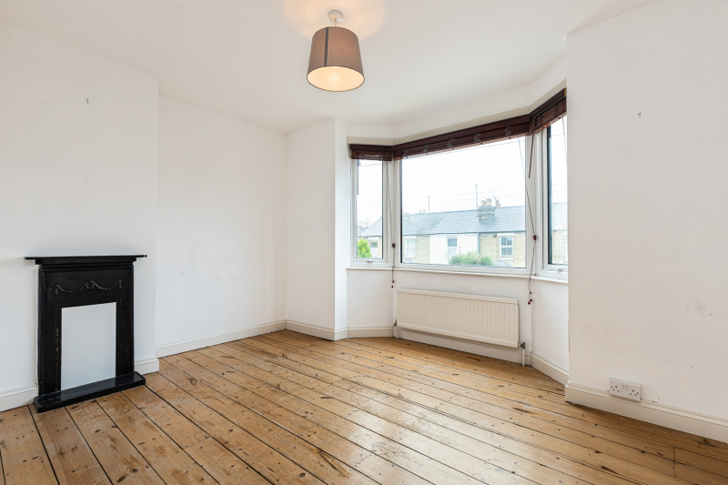 Cricket Road, East Oxford, OX4 3DG