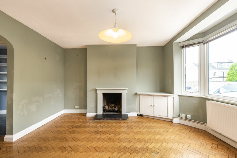 Cricket Road, East Oxford, OX4 3DG