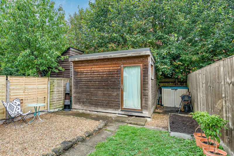 Hollow Way, Oxford, OX4 2NE