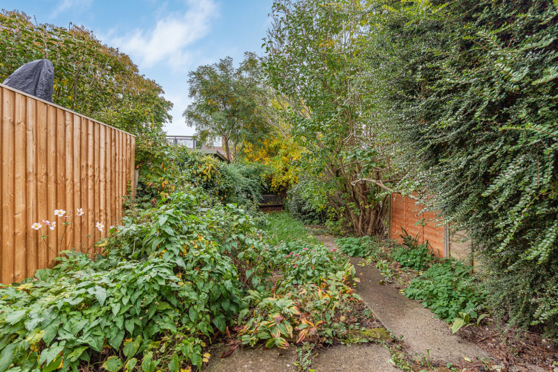 Marlborough Road, Grandpont, OX1 4LY