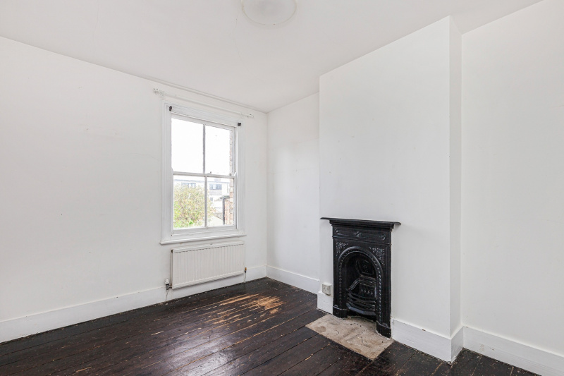 Marlborough Road, Grandpont, OX1 4LY