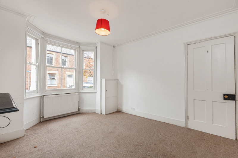 Marlborough Road, Grandpont, OX1 4LY